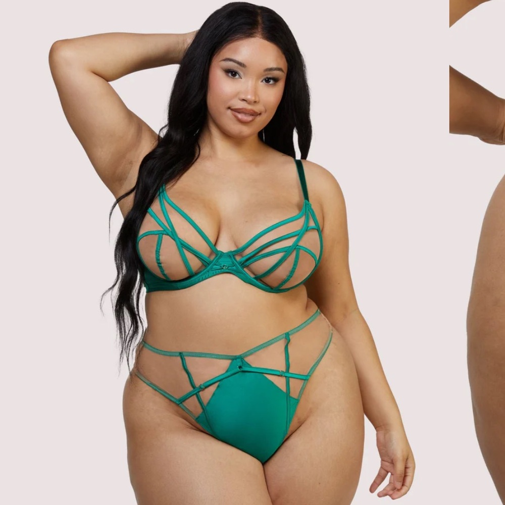 EUC Playful Promises Ramona Set